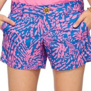 Lilly Pulitzer Callahan shorts size 2 pink & blue